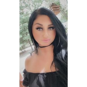 Meet your Posher, Marissa